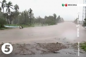Мексика потерпає від урагану: понад 100 загинули