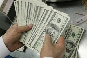 Прикордонники затримали росіянина, який віз в Україну великі суми грошей