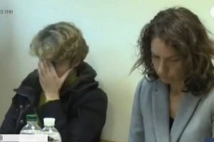 Підозрювану у вбивстві власних дітей заґратували без права на заставу