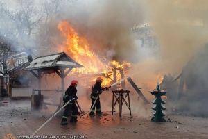 Вибух на різдвяному ярмарку у Львові: як бажання наживи до біди призводить