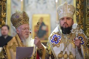 Верховний Суд закрив провадження у справі стосовно надання Україні Томосу 