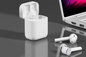 Першу партію "клона" навушників Apple AirPods розкупили за 4 хвилини