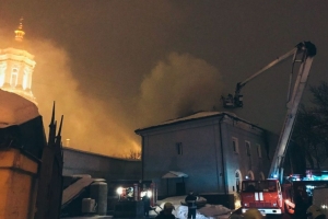 Пожежа у сумнозвісній Києво-Печерській Лаврі – ФОТО