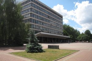 Не визначився з роботою: у спробі рейдерського захоплення НМУ брав участь професор з КНУБА