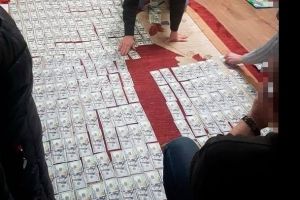 СБУ викрила на хабарі чиновника Держпраці