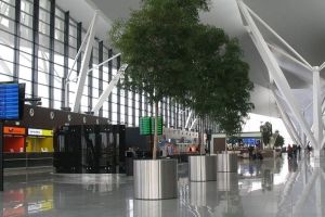 В аеропорту Гданська змінили назву столиці України