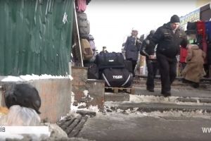 Вокзал чи базар: коли обіцяють навести лад на Центральному залізничному вокзалі в Києві