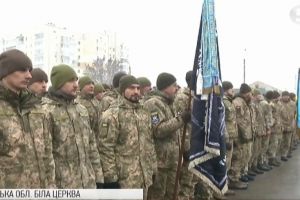 Морем квітів та вигуками 
