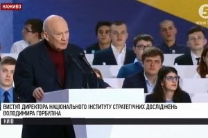 Горбулін заявив, що не уявляє деяких кандидатів у президенти в ролі Головнокомандувача ЗСУ