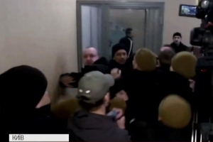 Справа нападу на координатора "С14" Мазура: в залі суду зчинилася бійка