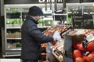 Чи можливе життя українців без пластикових пакетів: що з'ясували журналісти "5 каналу"