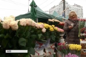 Кохання – поза цінами та часом: у Києві справжній квітково-весільний бум
