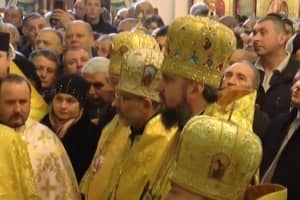 Епіфаній вперше після інтронізації прибув на Буковину – зустрічали рушниками і караваєм
