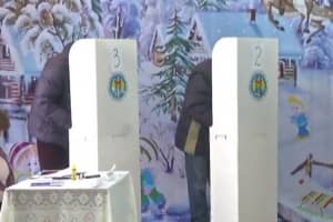Вибори у Молдові: головна інтрига, топ-3 можливі переможці і що відбувається на дільницях – включення
