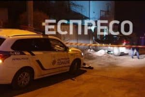 Випустили 10 куль: у Києві поліція застосувала зброю, щоб зупинити позашляховик