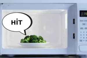 Супрун пояснила, як правильно готувати їжу в мікрохвильовці