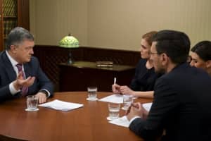 480 кримінальних проваджень: Порошенко розповів, коли має бути завершений аудит "Укроборонпрому"