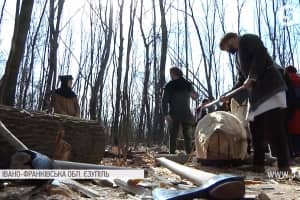 Дослідники взялися робити човен ХІІІ століття: вдалося відтворити й відповідну атмосферу