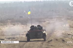 На Яворовском полигоне стартовали масштабные учения легендарных "Черных Запорожцев"