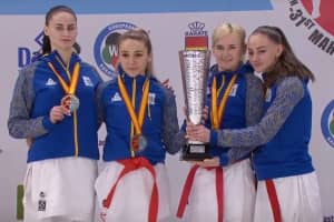 Украинские девушки завоевали "золото" чемпионата Европы по каратэ