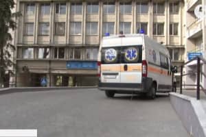 Впав у баняк з окропом: 2-річний малюк дістав опіки 70% тіла – потребує вашої допомоги