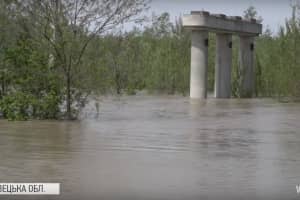 Прикарпаття і Буковина потерпають від паводку: місцеві не пам’ятають такого ще з 2010 року