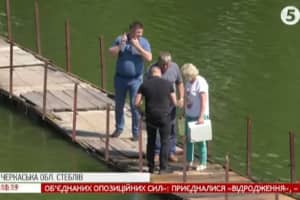 В Черкасской области хотят прочистить речное русло после аварии: местные предупреждают об угрозе 