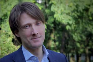 Кандидат в депутаты от "Слуги народа" имеет российское гражданство – Стерненко
