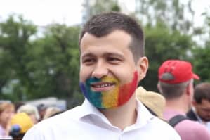 У Фінляндії церква приєдналася до маршу рівності: від релігійної громади вже відреклися 350 осіб