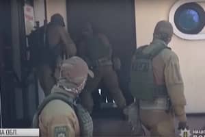 Підкуп виборців: на Одещині поліція викрила схему депутата партії "Відродження"