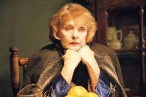 Ада Роговцева поїде у звільнений від терористів Лисичанськ
