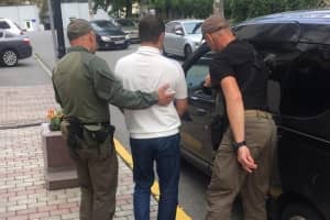 Справа контрабандних сигарет: НАБУ затримало колишнього високопосадовця поліції Одещини
