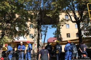 Рятувальники продовжують розбирати завали в Дрогобичі – шукають ще чотирьох