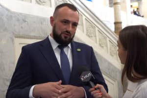 Журналісти з’ясували, що не всі новообрані "слуги народу" знають, що таке САП і хто такий Холодницький – відео