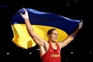 Усик закінчив бій з німцем Нсафоа нокаутом