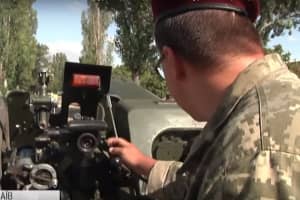 Десантно-штурмовая бригада Николаева демонстрировала шоу с элементами стрельбы и рукопашного боя – сюжет