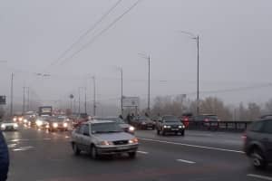 Из-за ДТП из 4 автомобилей Северный мост сковал многокилометровый затор