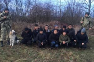 Маскировал под диких животных: украинец переправлял в Европу нелегалов из Вьетнама