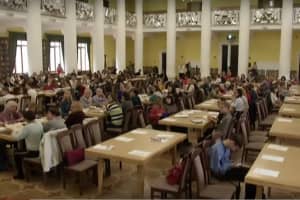 Всеукраїнський диктант: як писали в різних областях та які новації цьогоріч – репортаж