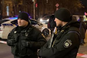 У Києві оголошена спецоперація із пошуку стрілка – включення з місця стрілянини