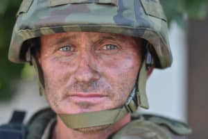 "Переодетые в пленных копаем окоп, а манекен нас охраняет": как бойцы в Авдеевке на оккупанта охотились