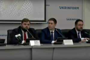 Земельний прес-марафон: урядовці пояснили, як відбуватиметься продаж землі – включення