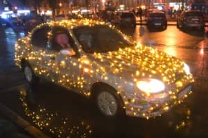 Праздничное настроение на колесах: как автомобиль оператора 