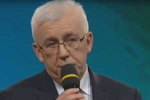 Посол Украины в Литве зачитал по бумажке ображение Зеленского к президенту Науседи