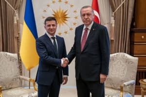 Эрдоган предложил Путину и Зеленскому провести двусторонние переговоры в Турции
