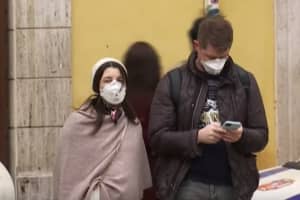 Коронавірус у світі: як за кордоном борються з поширенням хвороби