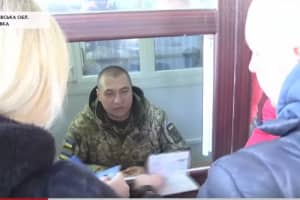 Въезд в Россию по загранпаспортам: что происходит на границе – включение