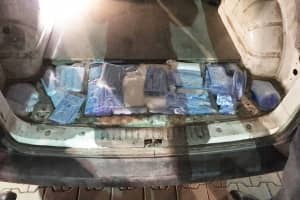 Пограничники задержали контрабанду медицинских масок в Польшу