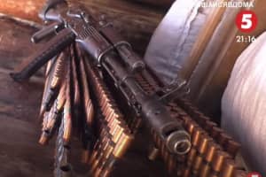 "Вибух добрий чув": окупанти стали нахабнішими, після того як КПВВ "Станиця Луганська" закрили на карантин