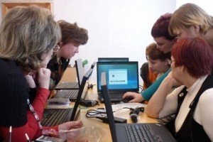 Найчастіше українці використовують інтернет для соцмереж - дослідження